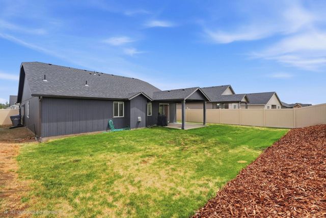 5508 S Sherri Lea Rd, Spokane, WA 99224