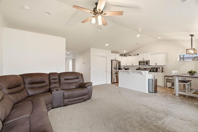 5508 S Sherri Lea Rd, Spokane, WA 99224
