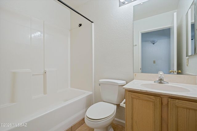 2610 W Chamberlain Street, Tucson, AZ 85745