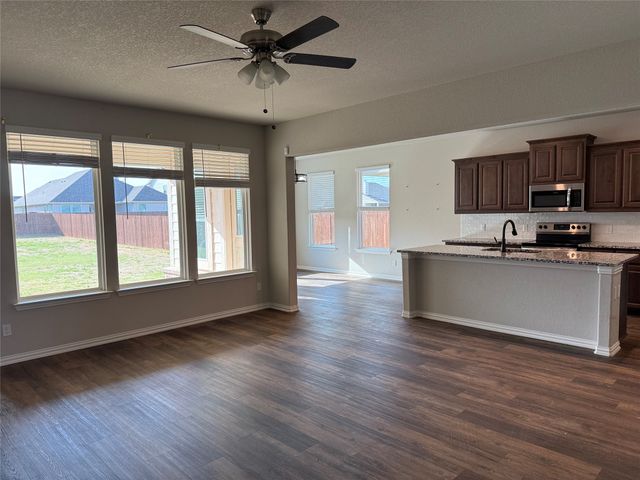 509 Smith Road, Springtown, TX 76082