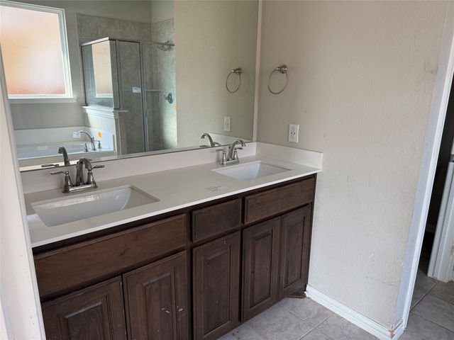 509 Smith Road, Springtown, TX 76082