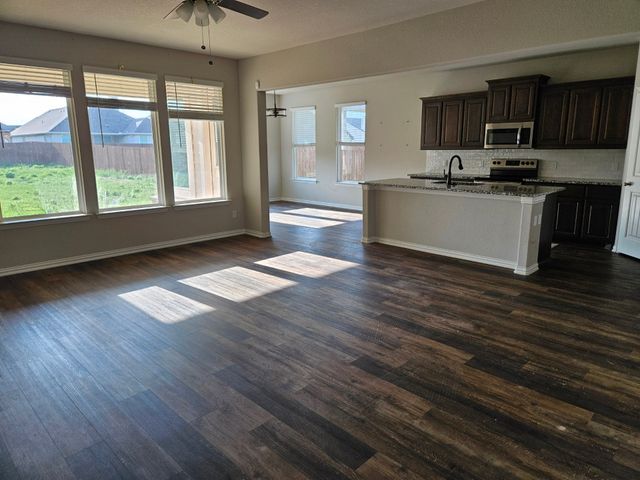 509 Smith Road, Springtown, TX 76082