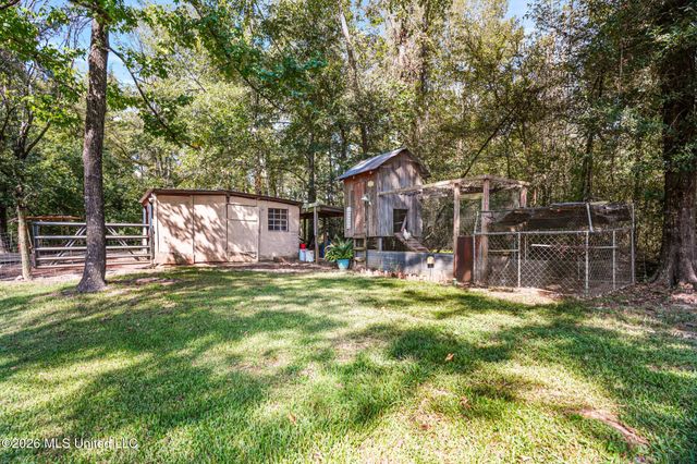 3474 Parsons Road, Raymond, MS 39154