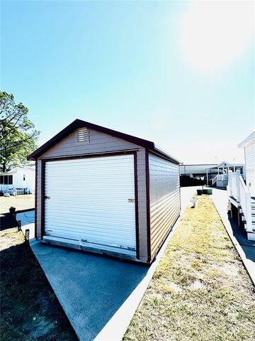 328 ST GEORGE DRIVE, Davenport, FL 33837