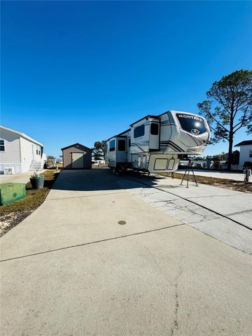 328 ST GEORGE DRIVE, Davenport, FL 33837