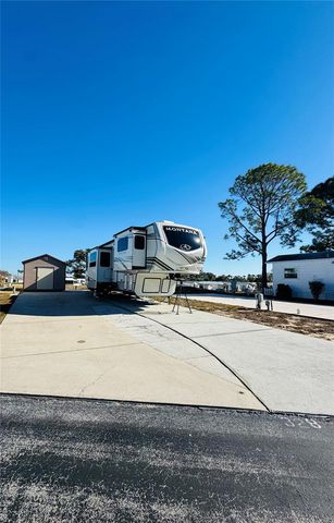 328 ST GEORGE DRIVE, Davenport, FL 33837