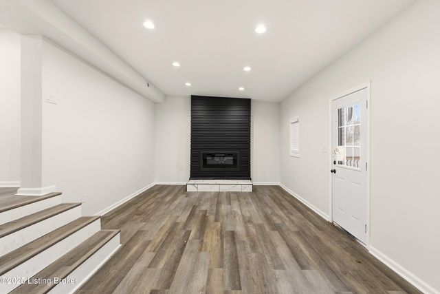 702 Gheens Ave, Louisville, KY 40214