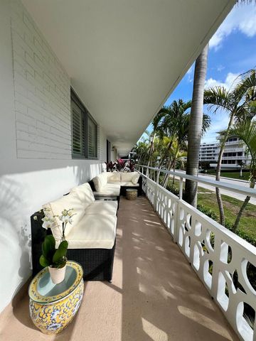 139 Sunrise Avenue 204, Palm Beach, FL 33480