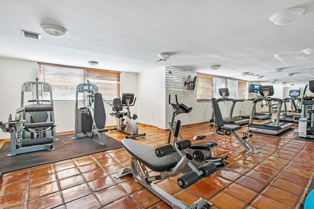 139 Sunrise Avenue 204, Palm Beach, FL 33480