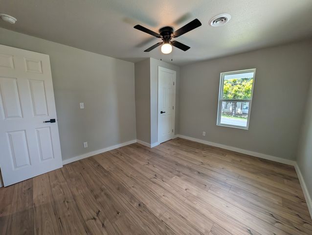 500 W Sherman Avenue, Harrison, AR 72601