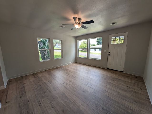 500 W Sherman Avenue, Harrison, AR 72601