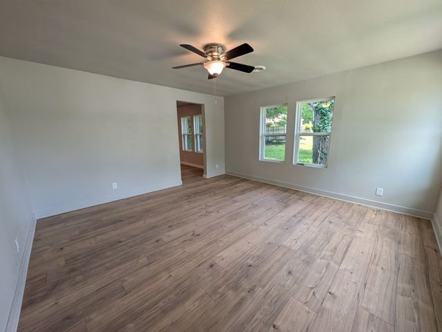 500 W Sherman Avenue, Harrison, AR 72601