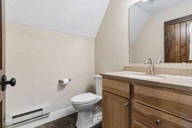5748 150th Street W, Faribault, MN 55021