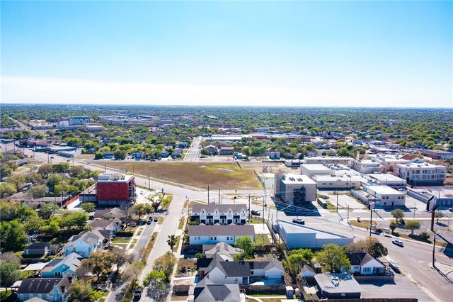 530 Cole St, Corpus Christi, TX 78404