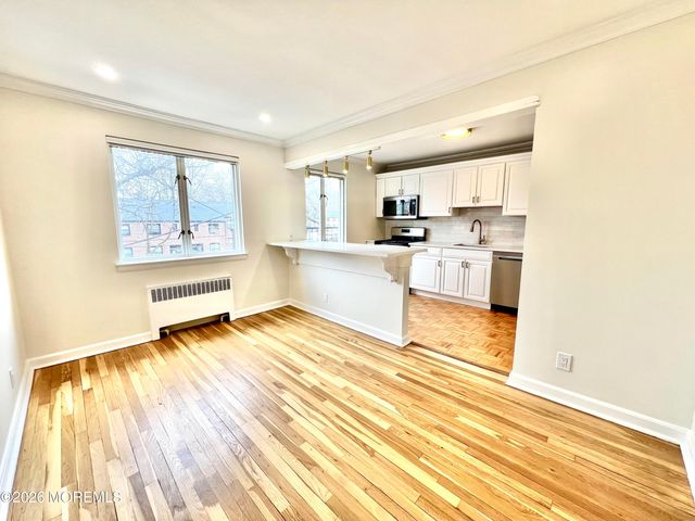 283 Spring Street 1C, Red Bank, NJ 07701