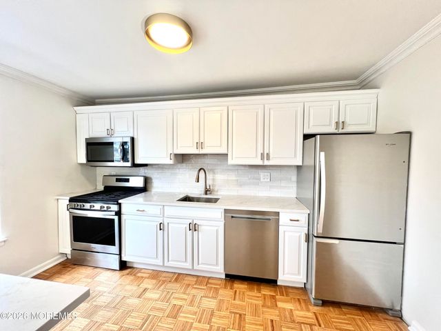 283 Spring Street 1C, Red Bank, NJ 07701