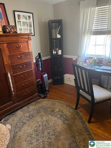 2820 Green Acres Drive, Salisbury Twp, PA 18103