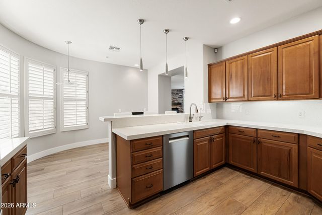 19475 N GRAYHAWK Drive 1007, Scottsdale, AZ 85255