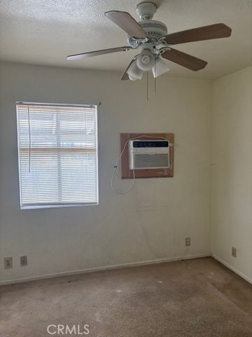 111 N Victoria Avenue, Corona, CA 92879