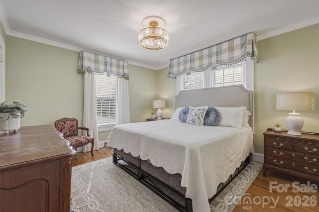 406 N Green Street, Morganton, NC 28655