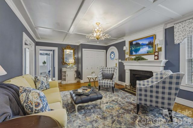 406 N Green Street, Morganton, NC 28655