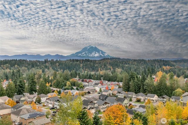 10908 177th Avenue Ct E, Bonney Lake, WA 98391
