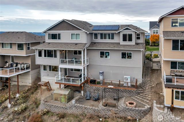 10908 177th Avenue Ct E, Bonney Lake, WA 98391