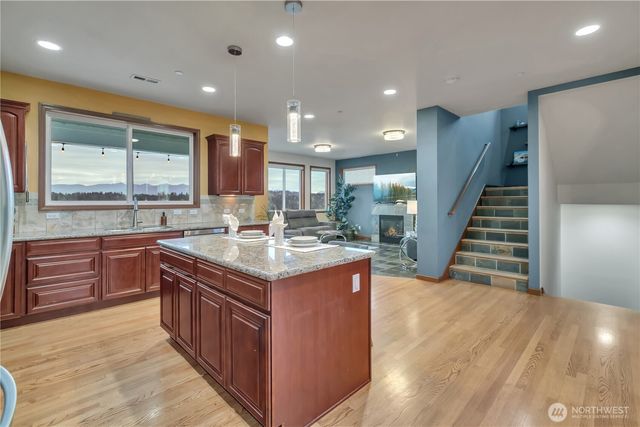 10908 177th Avenue Ct E, Bonney Lake, WA 98391