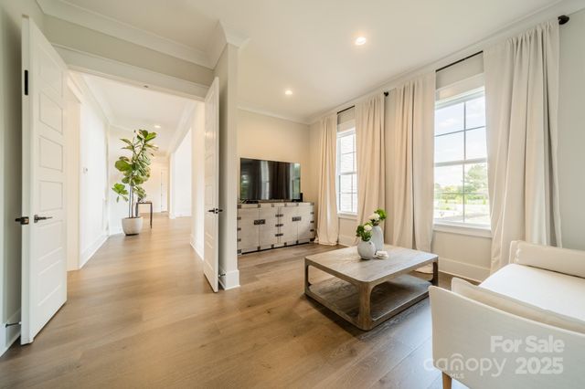 8102 Rolling Fields Road, Charlotte, NC 28227