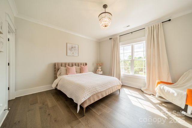 8102 Rolling Fields Road, Charlotte, NC 28227
