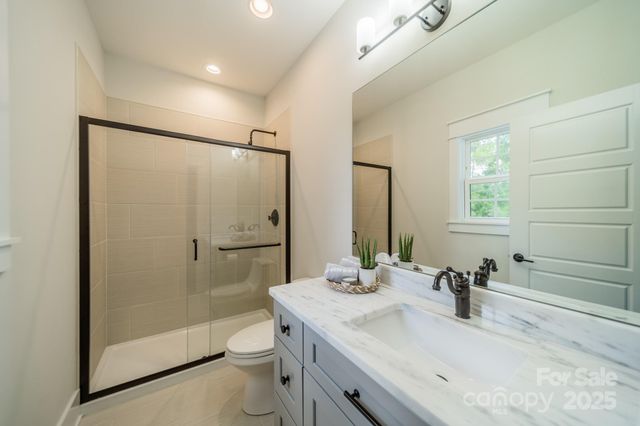 8102 Rolling Fields Road, Charlotte, NC 28227