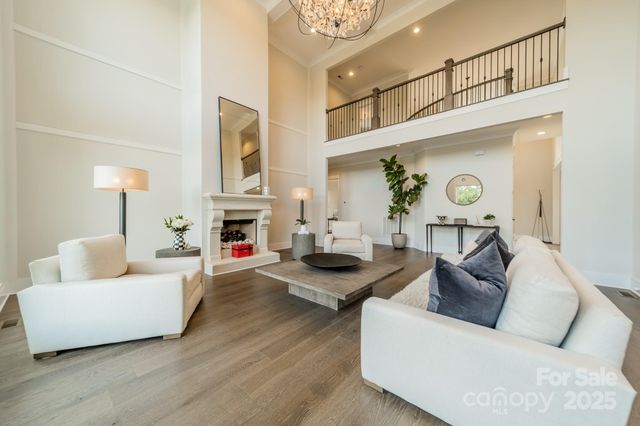 8102 Rolling Fields Road, Charlotte, NC 28227