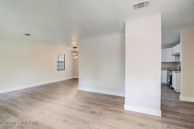 15304 Stephen Drive, Gulfport, MS 39503