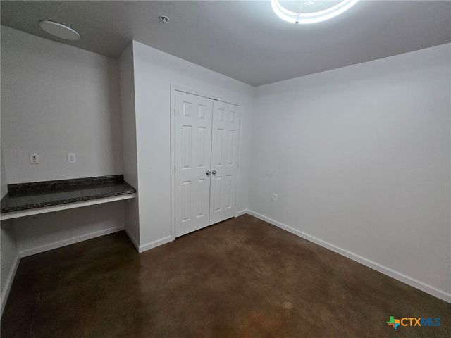 1037 W Court Street C, Seguin, TX 78155
