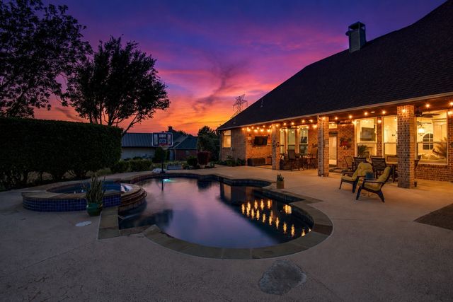 12376 Saddle Club Drive, Forney, TX 75126
