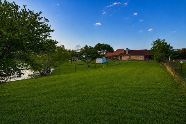 12376 Saddle Club Drive, Forney, TX 75126