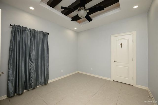 9600 Lake Concordia Court, Los Fresnos, TX 78566