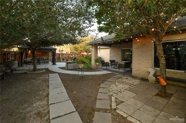 9600 Lake Concordia Court, Los Fresnos, TX 78566