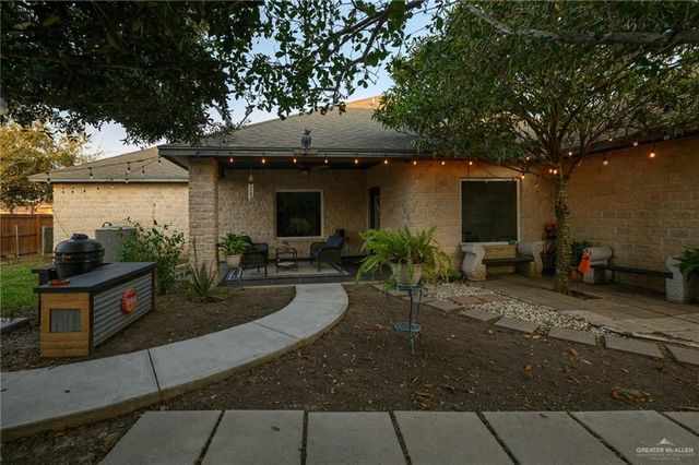 9600 Lake Concordia Court, Los Fresnos, TX 78566