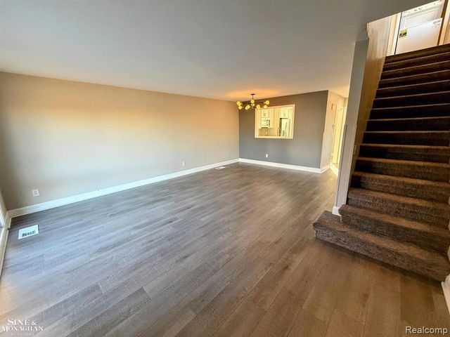 3305 Jib Lane, Detroit, MI 48207