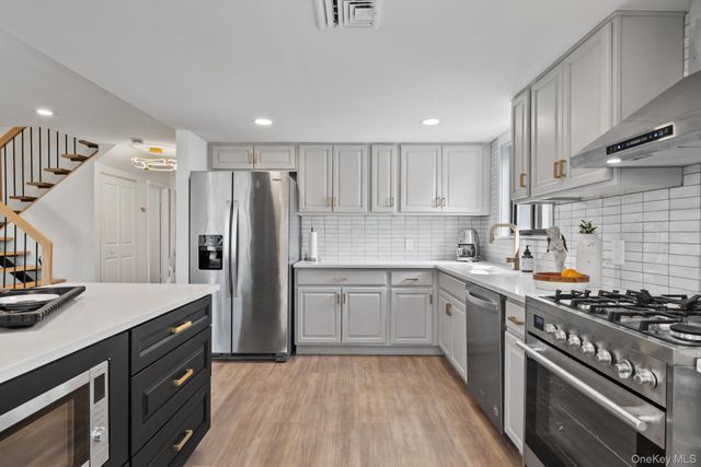 181 Martling Avenue, Tarrytown, NY 10591