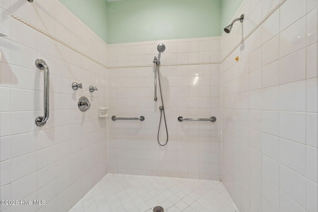 444 E Creekview Drive, Hampstead, NC 28443