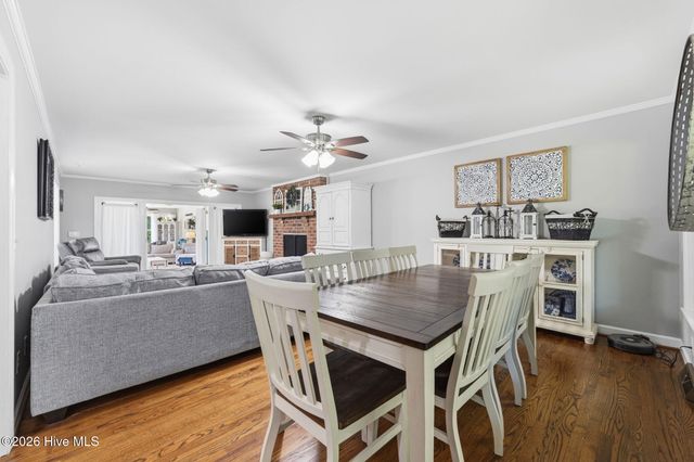 444 E Creekview Drive, Hampstead, NC 28443