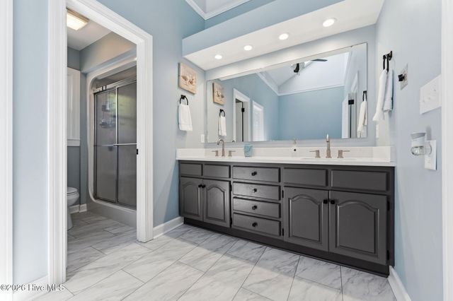 444 E Creekview Drive, Hampstead, NC 28443