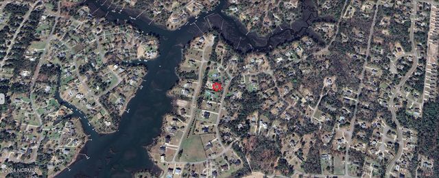 444 E Creekview Drive, Hampstead, NC 28443