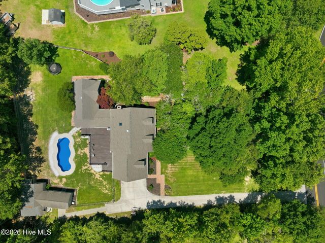 444 E Creekview Drive, Hampstead, NC 28443