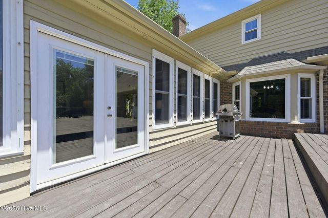 444 E Creekview Drive, Hampstead, NC 28443