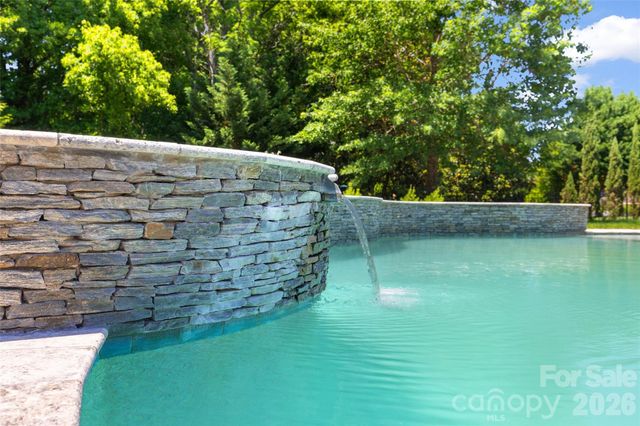 3207 Lakehurst Crossing, Matthews, NC 28104