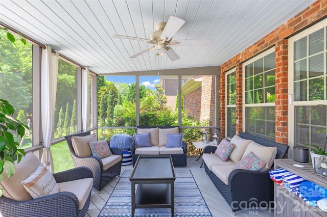 3207 Lakehurst Crossing, Matthews, NC 28104