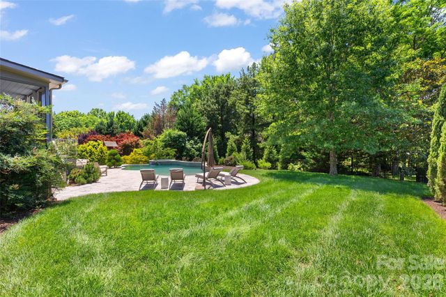 3207 Lakehurst Crossing, Matthews, NC 28104